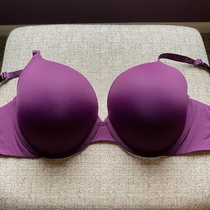 Victoria Secret Eggplant Bra.34 DDD